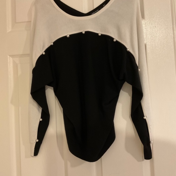 Karen Millen off the shoulder sweater with pearl trim - Picture 3 of 4